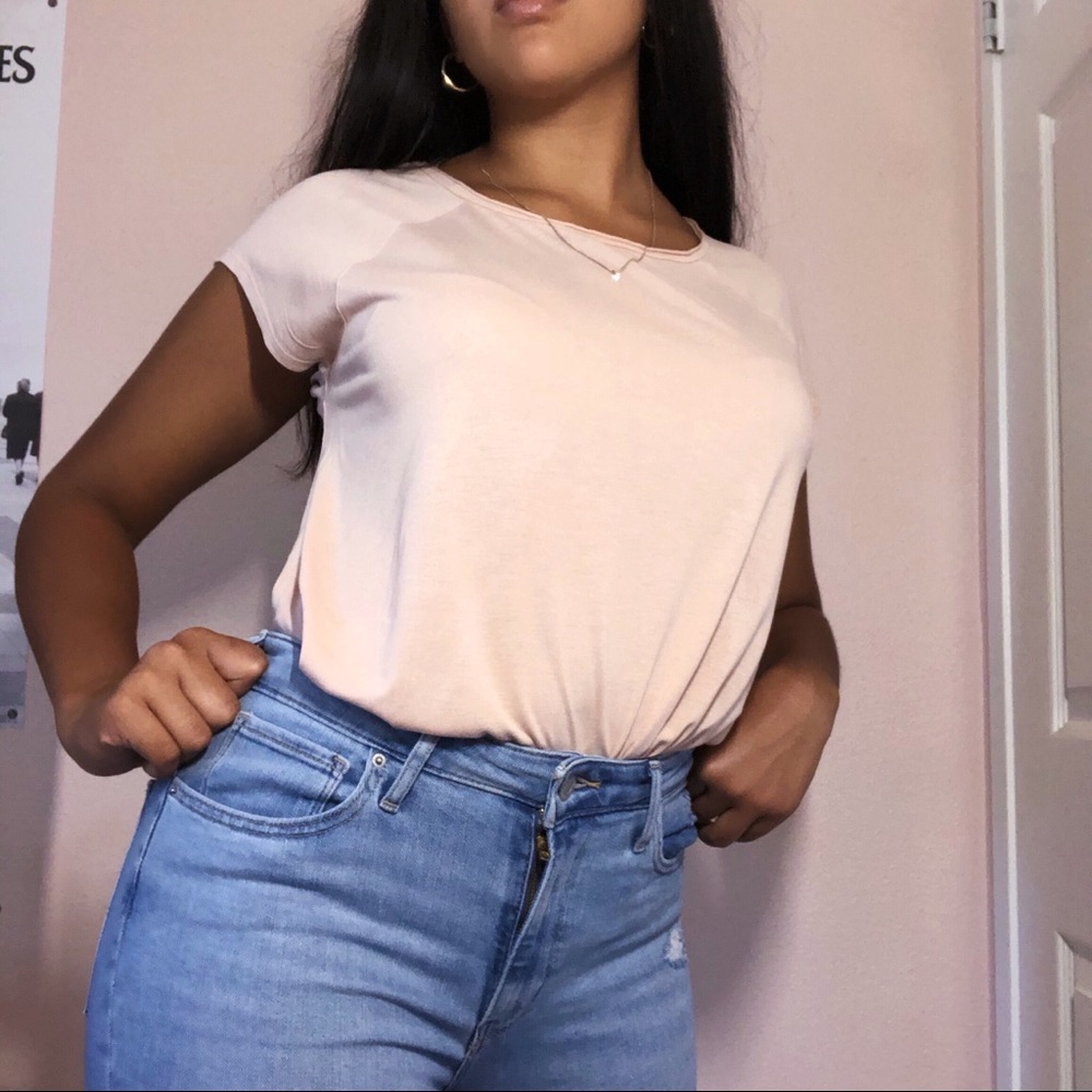 Forever 21 Contemporary Mauve shirt💕